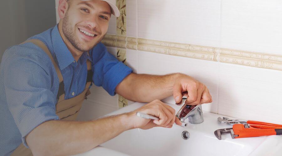 Faucet cartridge replacement in Baraga, MI